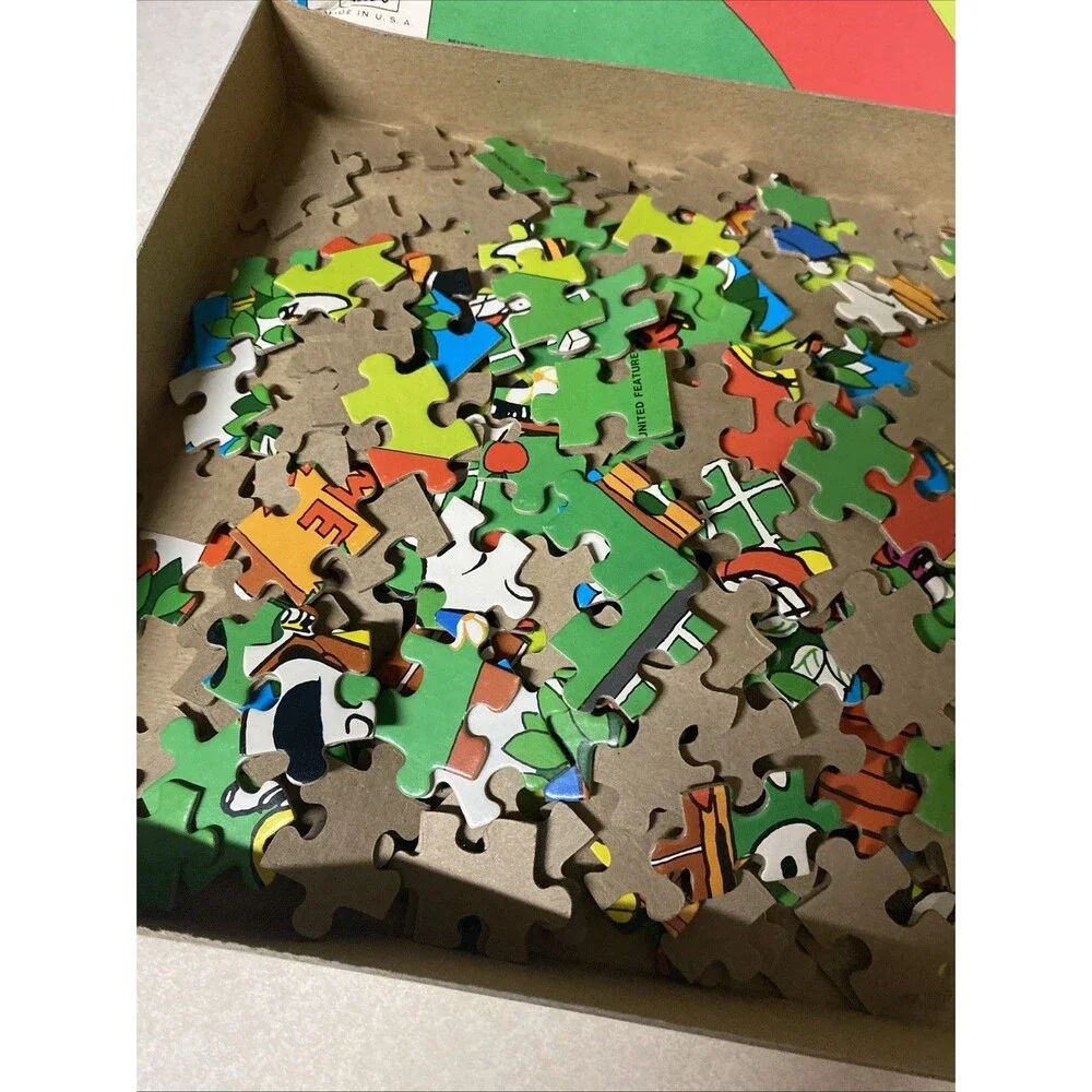 Vintage Peanuts jigsaw puzzle Milton Bradley 4383-6 250 pieces